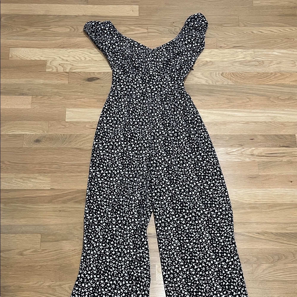 Chic Black Floral Jumpsuit